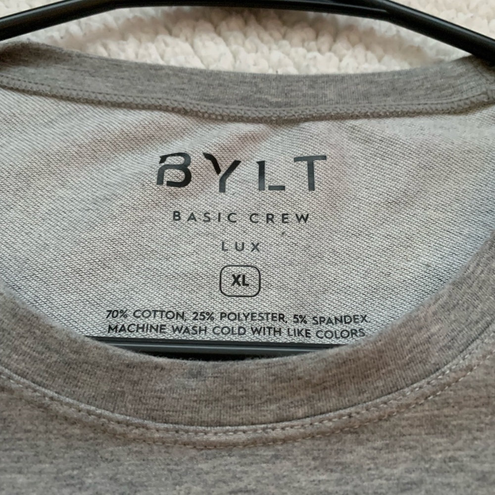 Bylt basic t-shirt - Picture 2 of 2